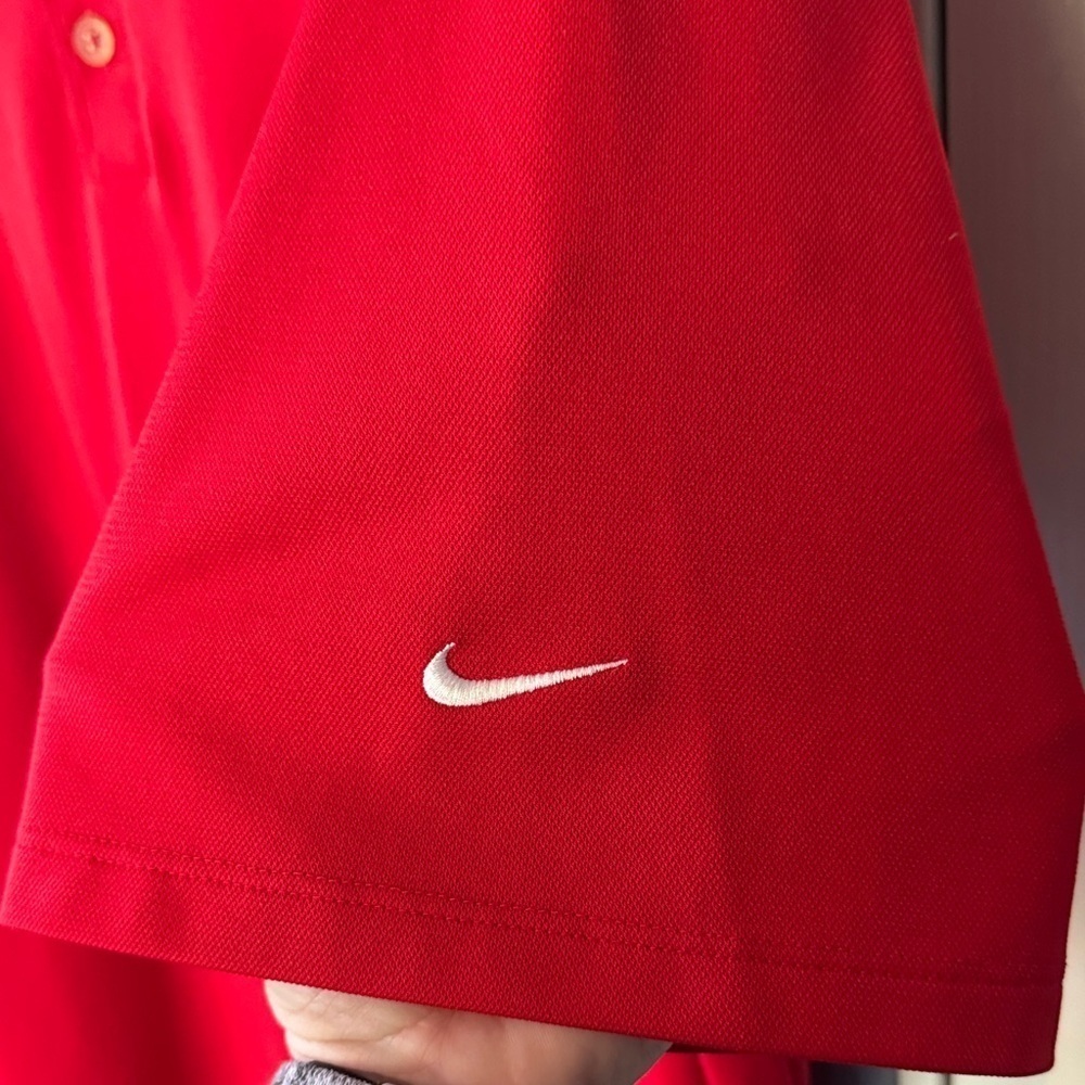 Nike Men's Red Polo Shirt with Embroidered Logo - Picture 4 of 4